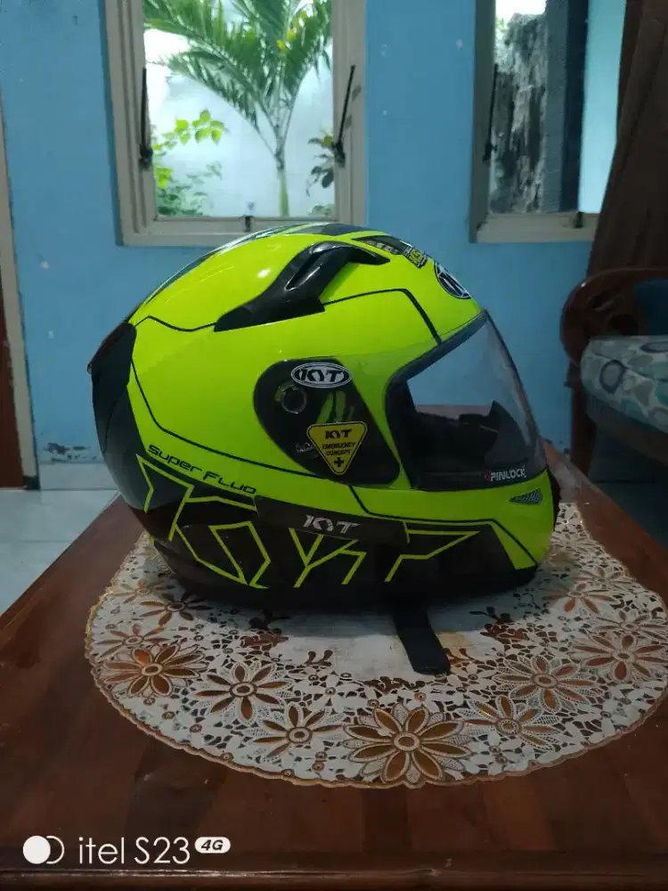 Helm fullface KYT k2rider