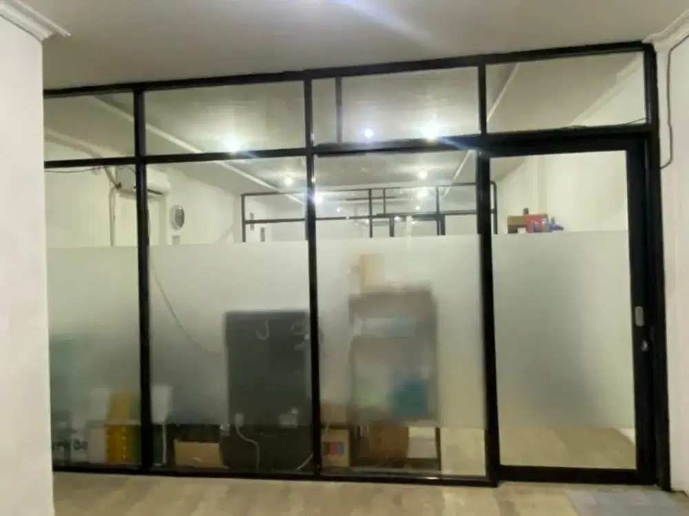 Dijual Cepat Ruko Kantor Siap pakai  full renovasi di Ifolia Harapan Indah Bekasi