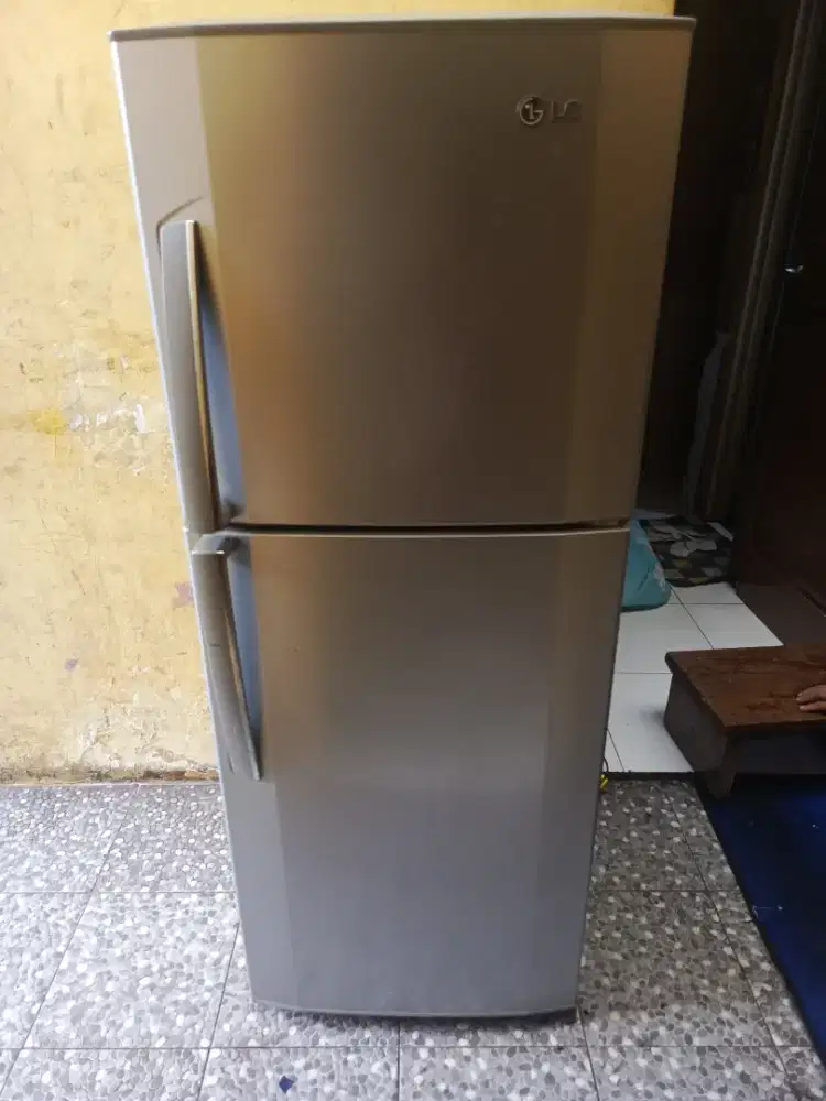 KULKAS 2PINTU MERK LG MULPIS NORMAL SIAP PAKAI