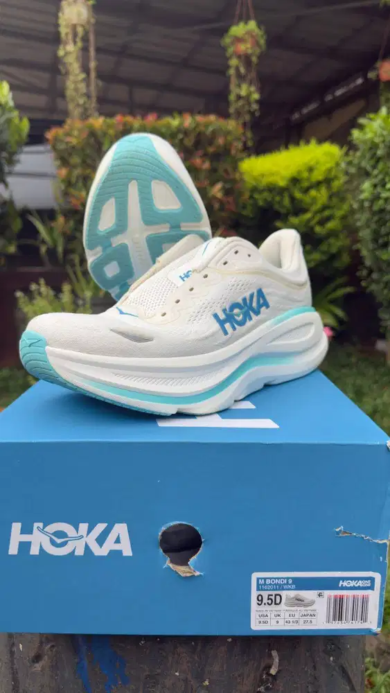 Hoka Bondi 9 Wide Men's Running - White