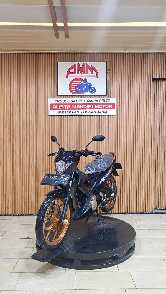 SATRIA FU TH 2015 BISA CASH/TUKAR TAMBAH/PAKAI CC/ PAYLATER