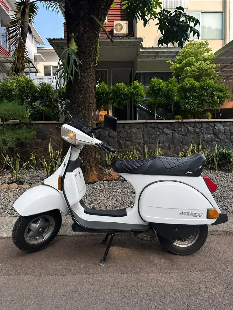 Vespa P200XE 1987