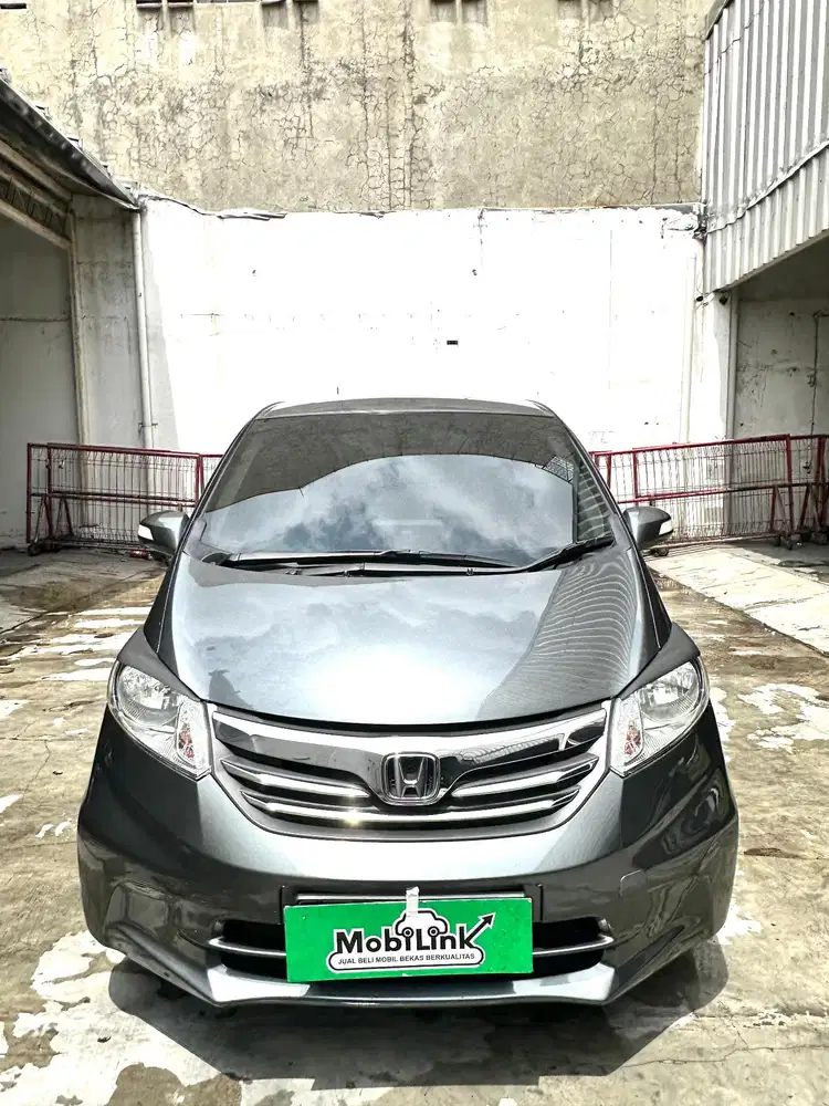 TERMURAH TDP 15jt, HONDA FREED 1.5 E PSD AT TAHUN 2012 FACELIFE