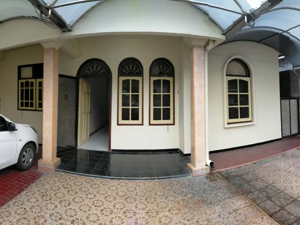 DIJUAL CEPAT - Rumah 5 menit Ke Tol Satelit & Pakuwon Mall Darmo Harapan Utara Surabaya