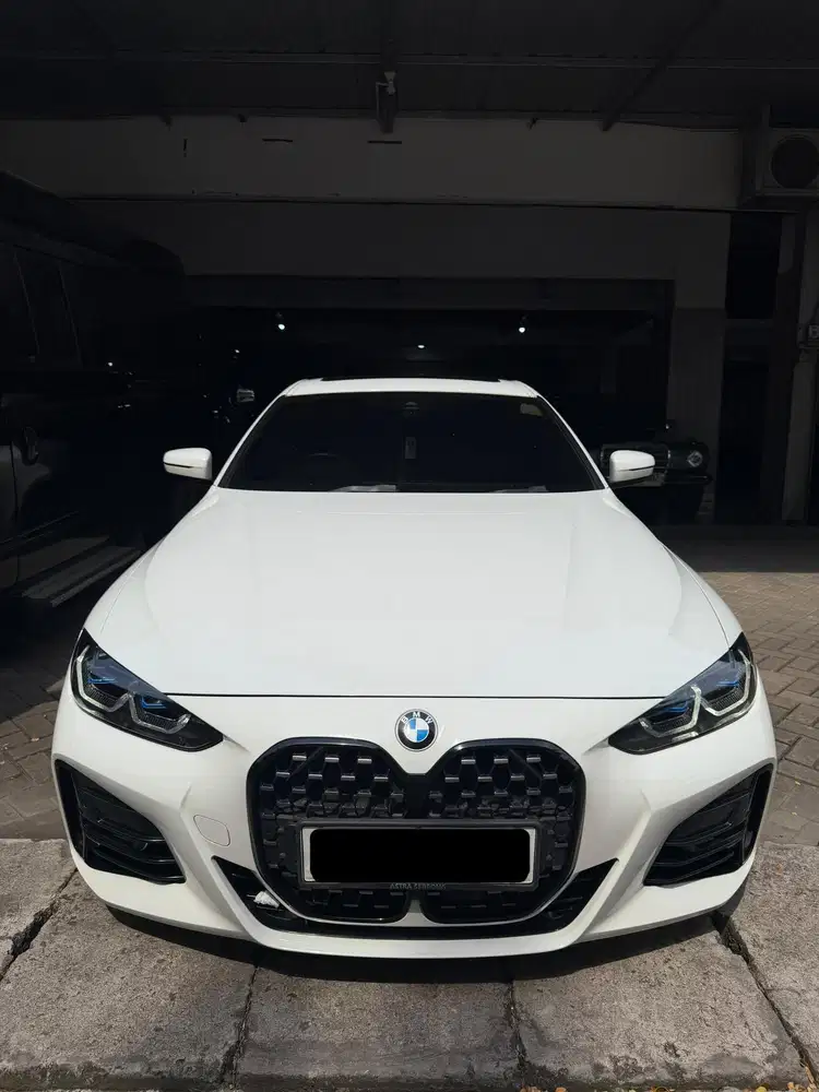 BWM 430I Coupe 2.0L AT 2023 KM ASLI