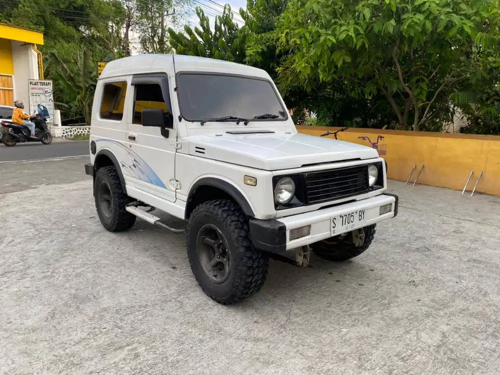 Suzuki katana 1.0 plat S 1993 pak cuk mobil bekas sektoto kediri