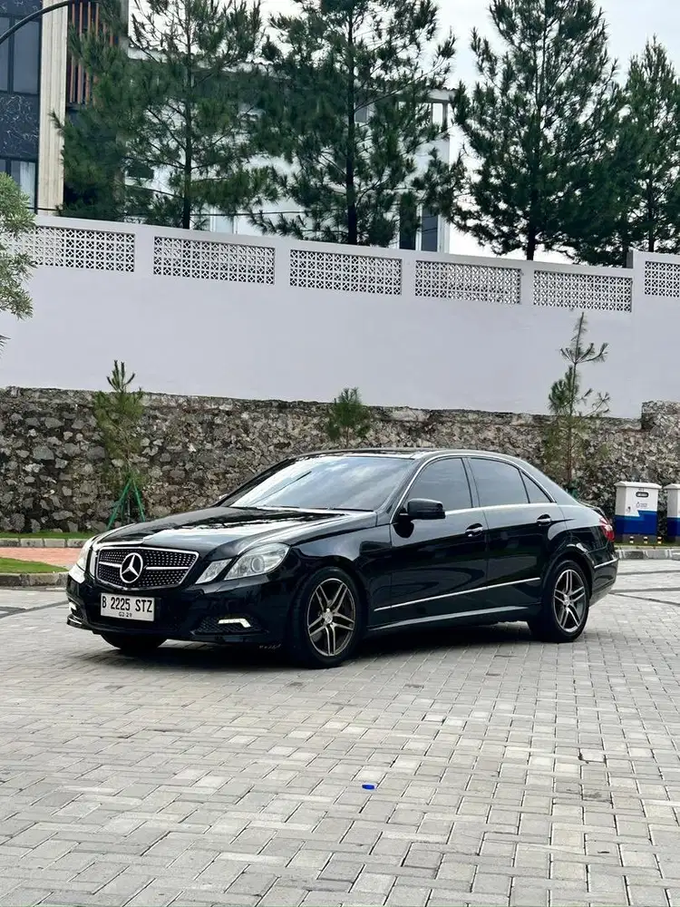 E300 Avantgarde AMG 2010 - Ganjil - Automatic - Mercy E300 Avantgarde