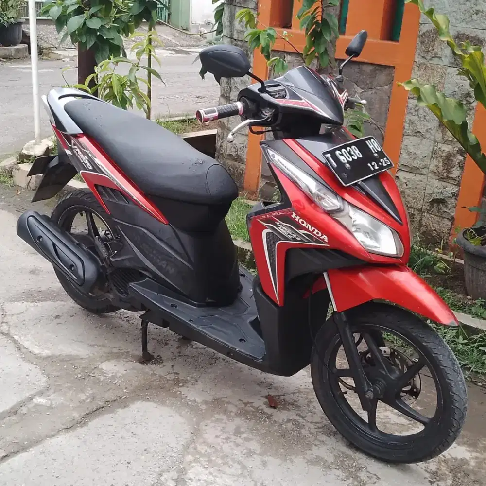 Vario techno 2010 (STNK&BPKB lengkap)