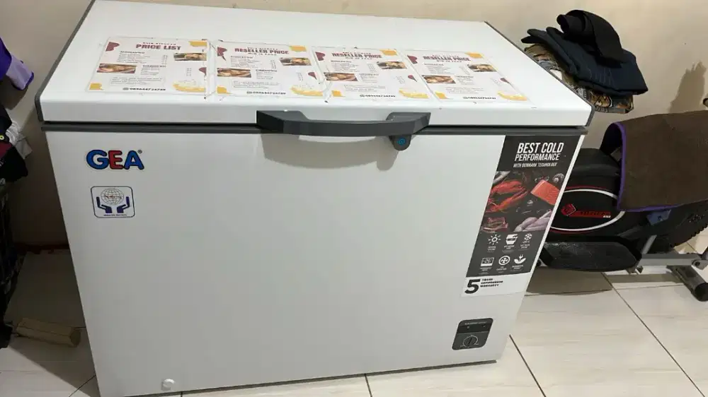 3.Freezer Box Gea AB 318R (liter)