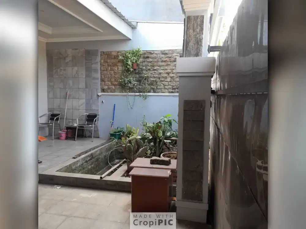 Sewa Rumah 2 Lantai Wisma Asri – Nyaman, 3 KT, Harga Terjangkau!