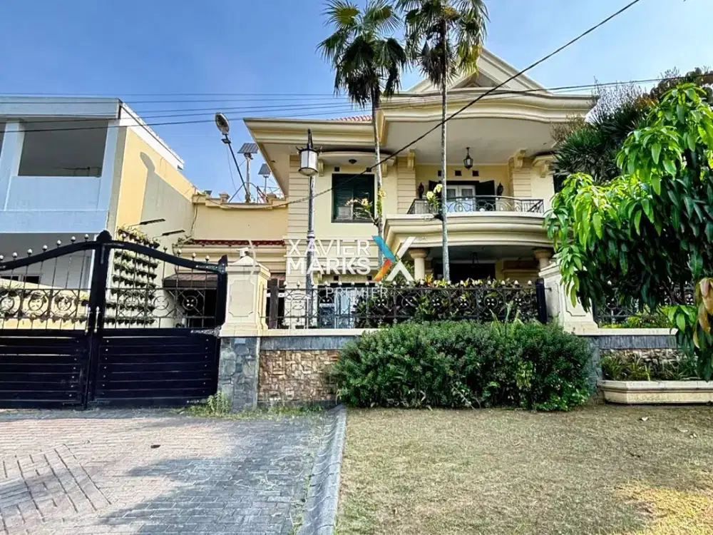 Dijual Rumah Mewah Premium di Araya Boulevard Malang