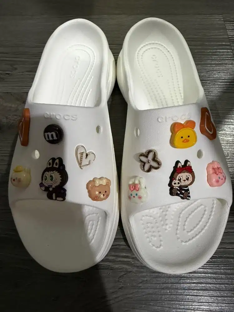 Crocs Bae Slide 38-39 (W8) tinggi 5cm