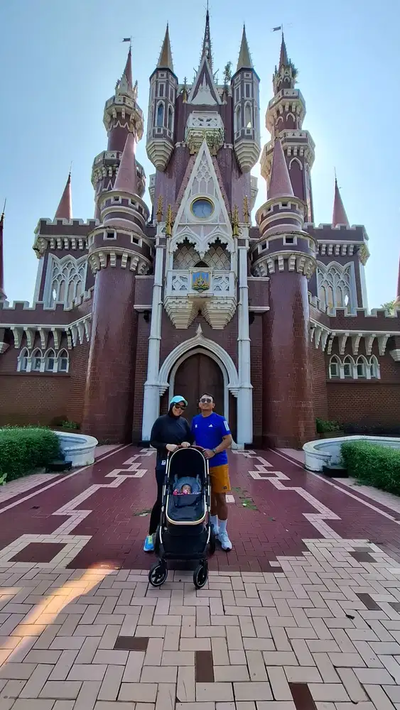 Dibutuhkan Asisten Rumah Tangga