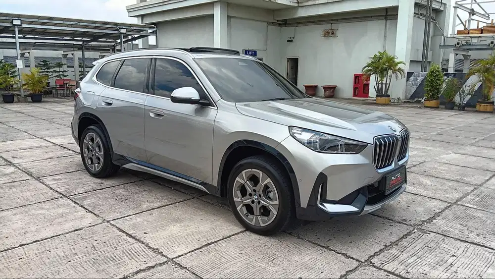 (KM 15RB) BMW X1 2024, ANTIK