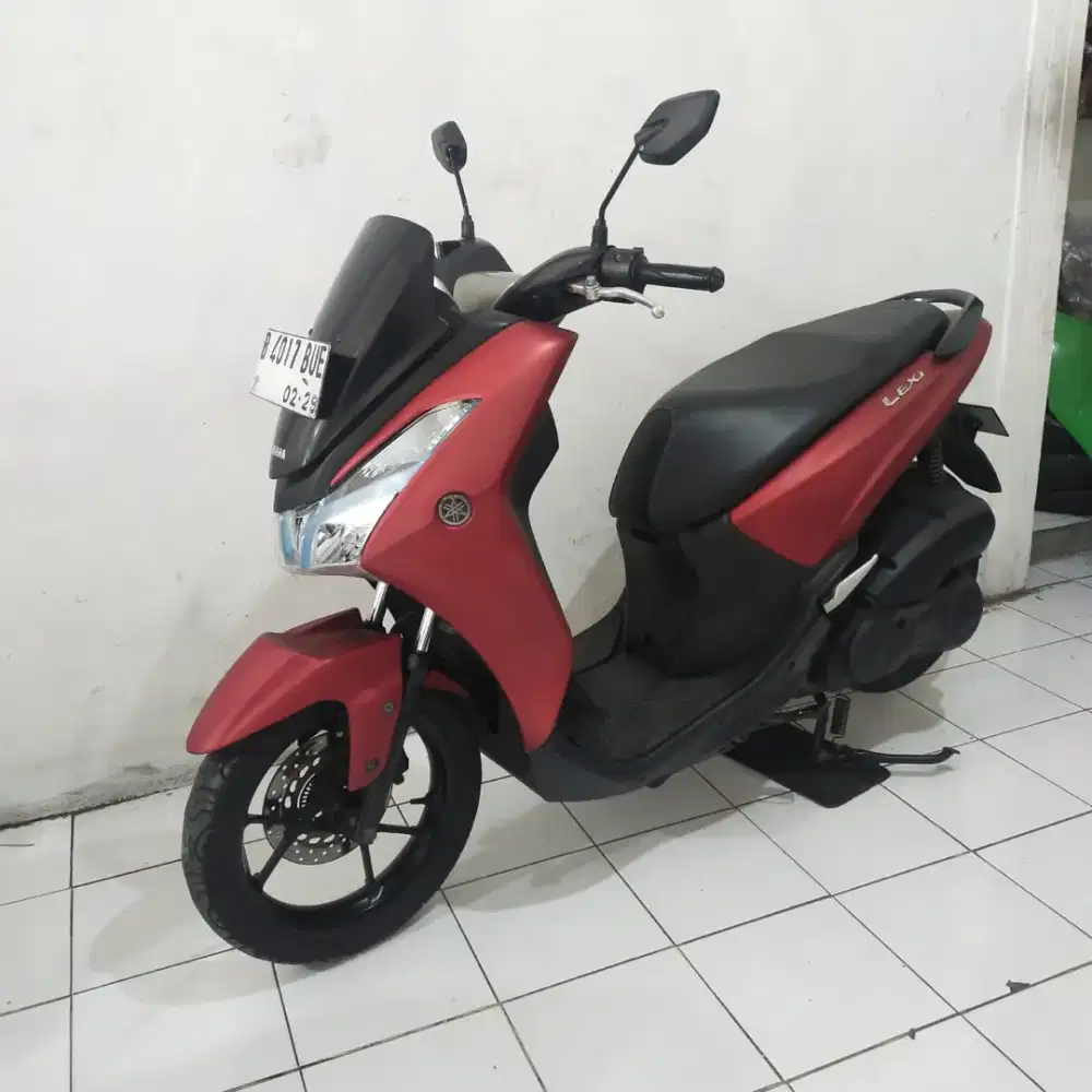 Yamaha LEXI 2019 Orisinil Lengkap Bagus