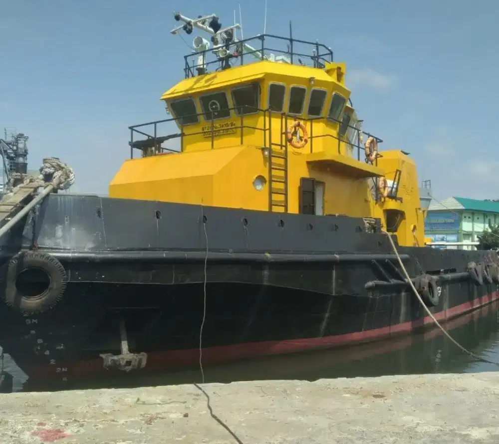 Di jual Tugboat mesin Mitsubishi 2x1100 hp tahun 2012