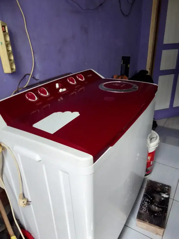 Mesin cuci polytron 14 kg