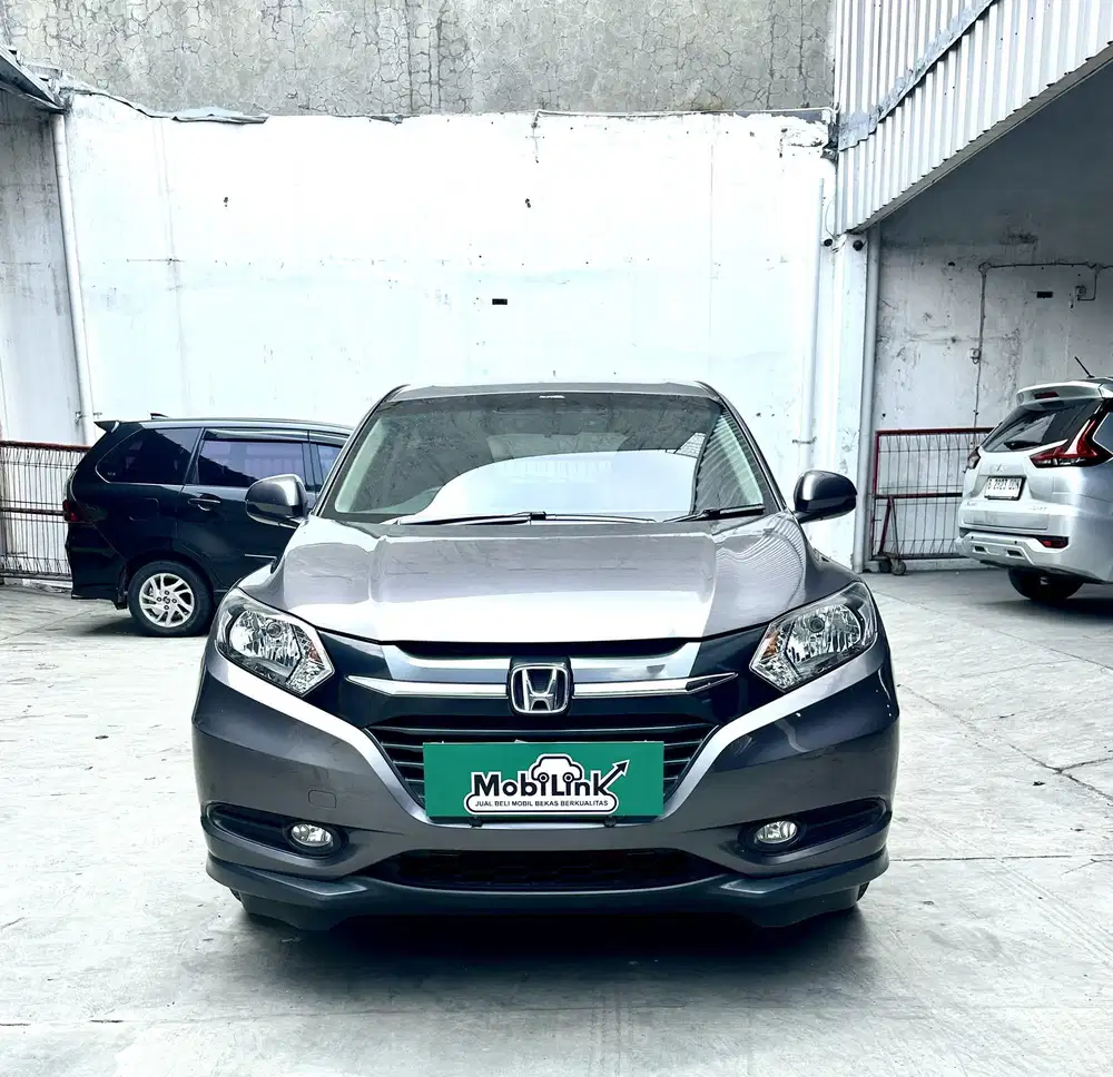 DP 15 JUTA, PAJAK 04.2027, HONDA HRV 1.5 E CVT AT 2017