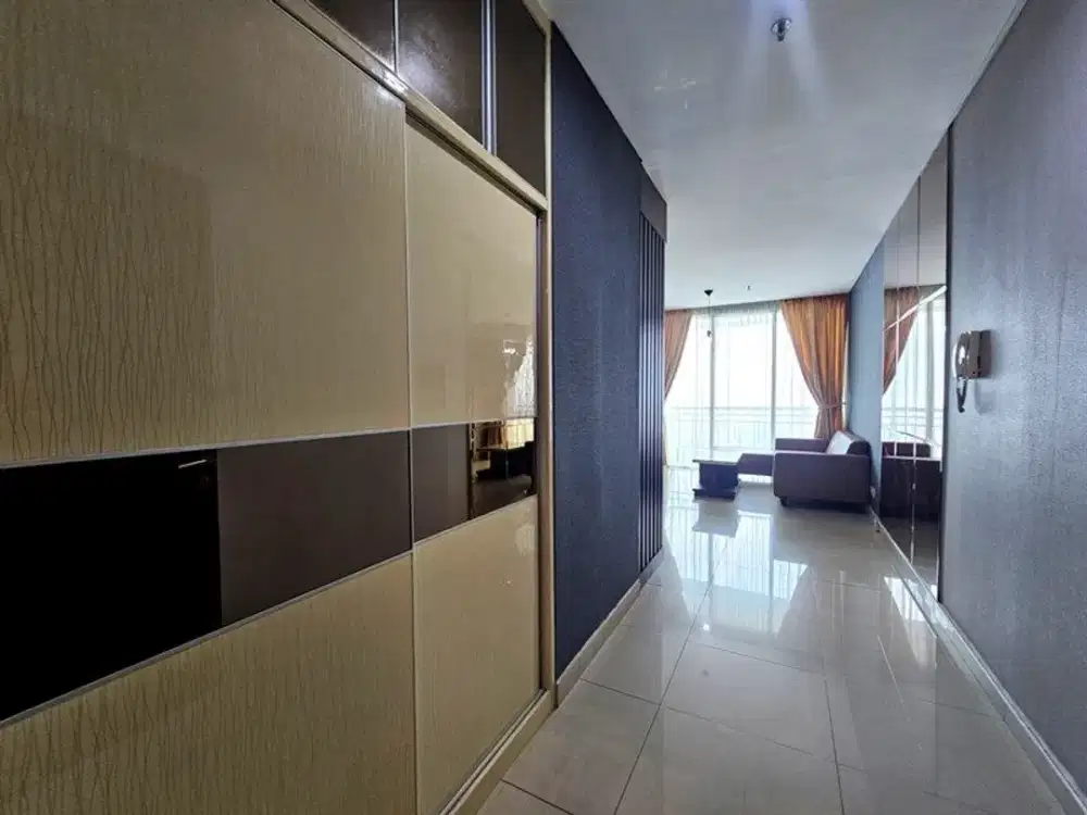 Elegant Modern Cozy Luxury 2BR Central Park Residences – Balkon Luas, Dekat Mall Taman Anggrek!