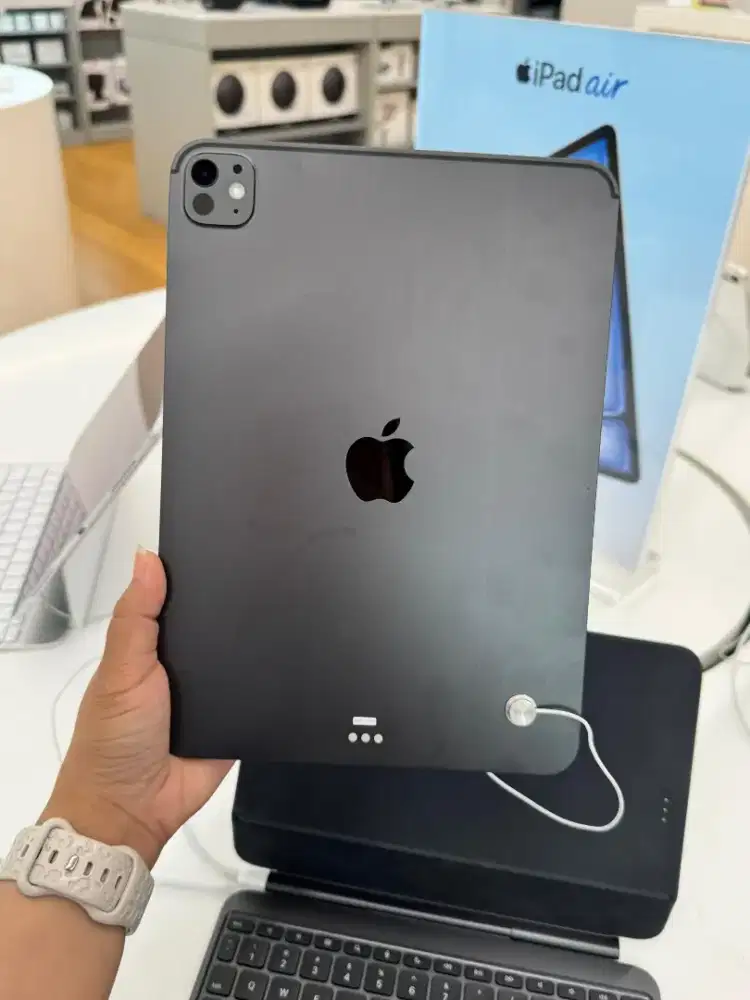 iPad Pro M5 promo cicilan DP 0%