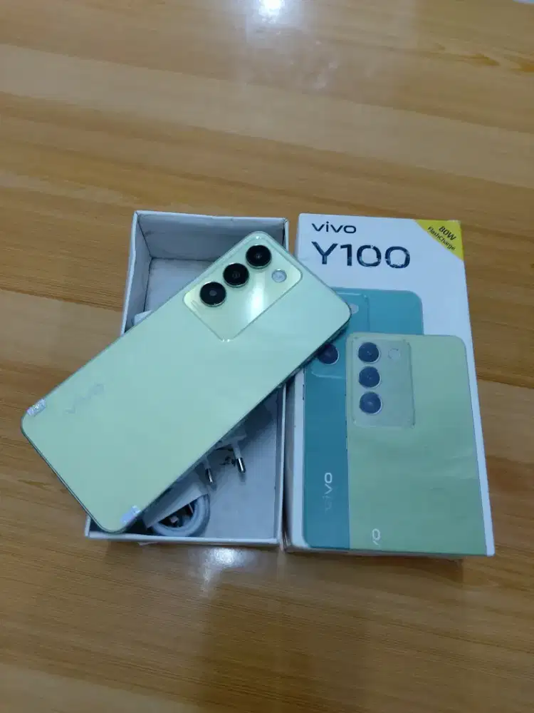 Vivo Y100 4G ram 8/128 fullset