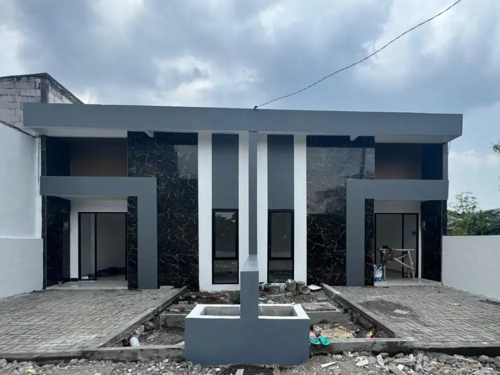 Dijual Cepat 2 Rumah Baru Jejer dekat Juanda
