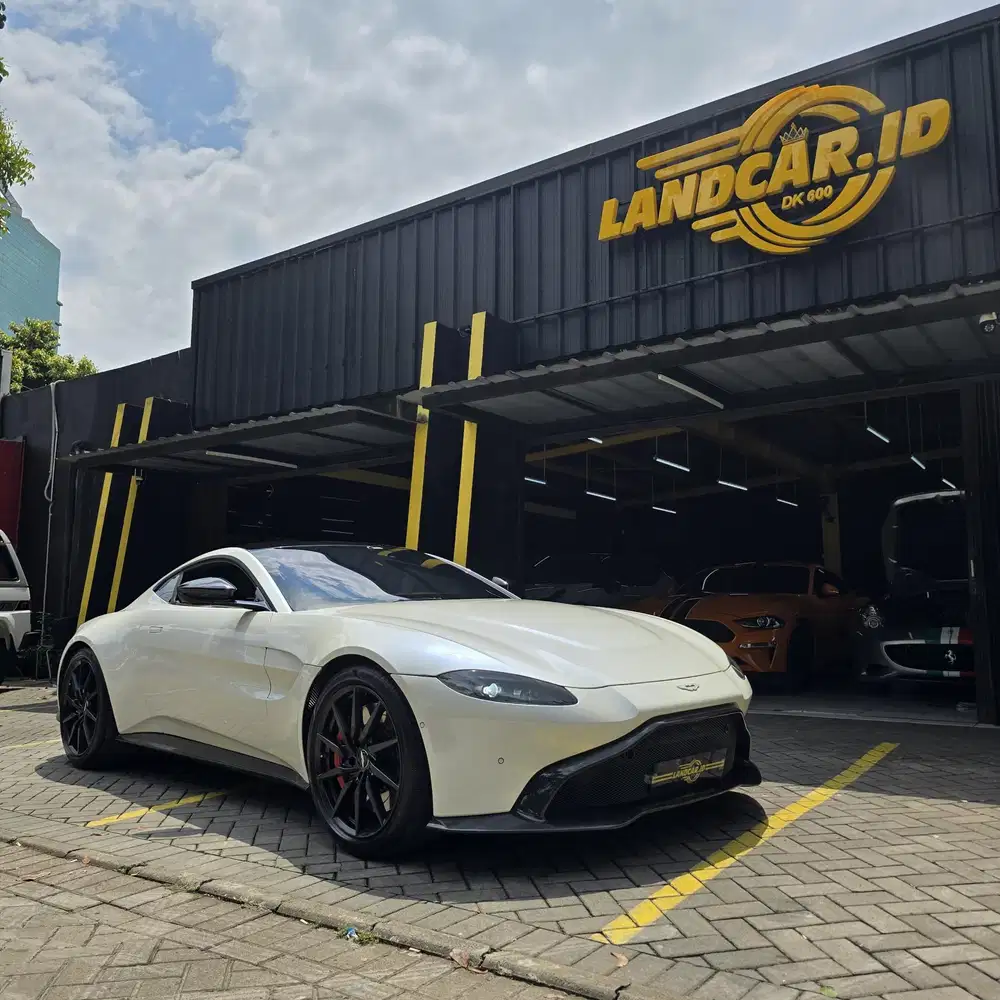 Aston Martin Vantage 4.0 Coupe V8 2019
