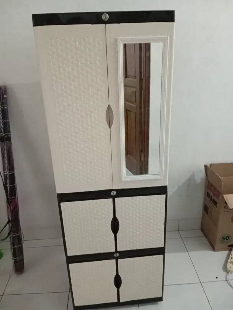 lemari plastik diva combain susun 4