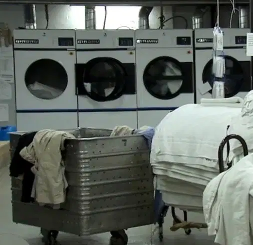 Dicari karyawan laki untuk laundry