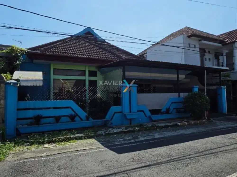 Dijual Rumah Siap Huni Lokasi Premium di Jl Candi-candi Malang