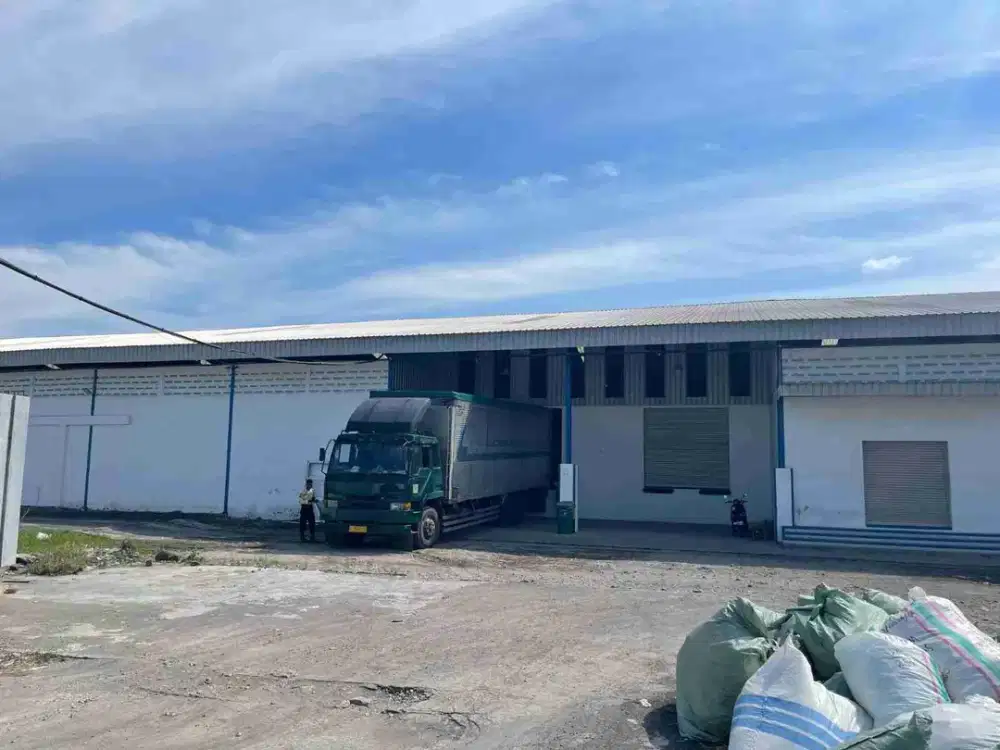 Dijual / Disewakan Gudang Margomulyo Surabaya Pinggir Jalan – Bisa Kontainer