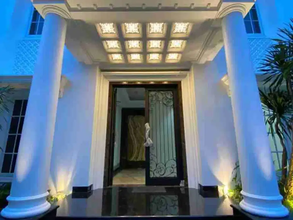 Rumah Mewah Sultan Pondok Indah – LT 627, Private Pool & Italian Marble, 55M Nego