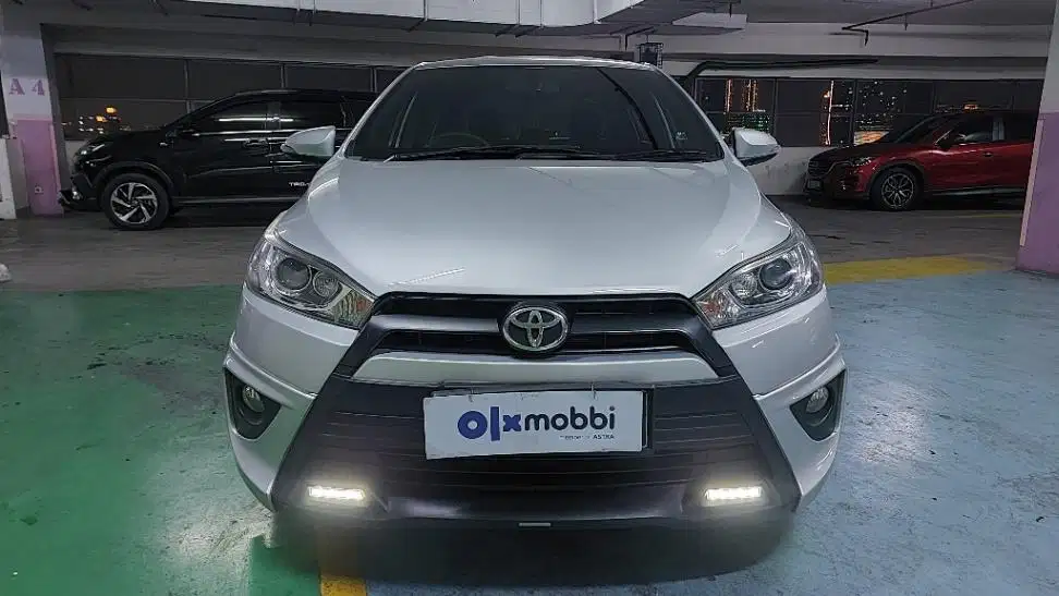DP MURAH Toyota Yaris 1.5 TRD Sportivo Bensin-AT 2016 Silver CVCVD