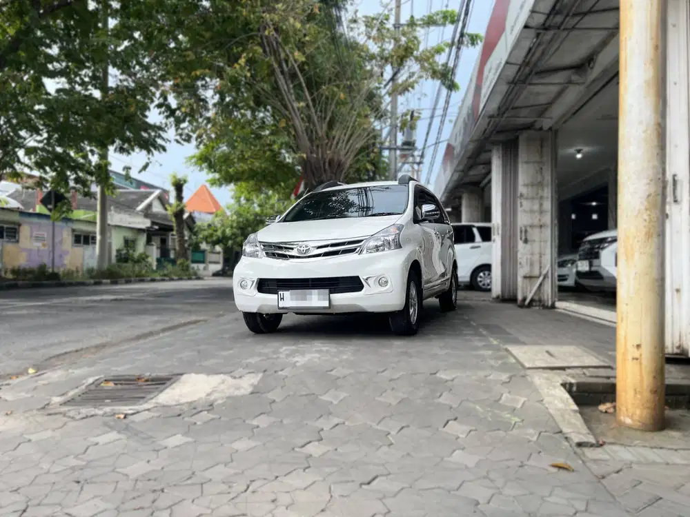 Toyota Avanza 1.3 G AT Matic 2014