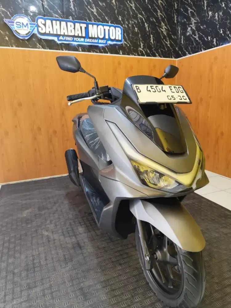 PCX 160 CBS TH 2025 TERMURAH CASH ATAU KREDIT DAN SPAYLATER BISA