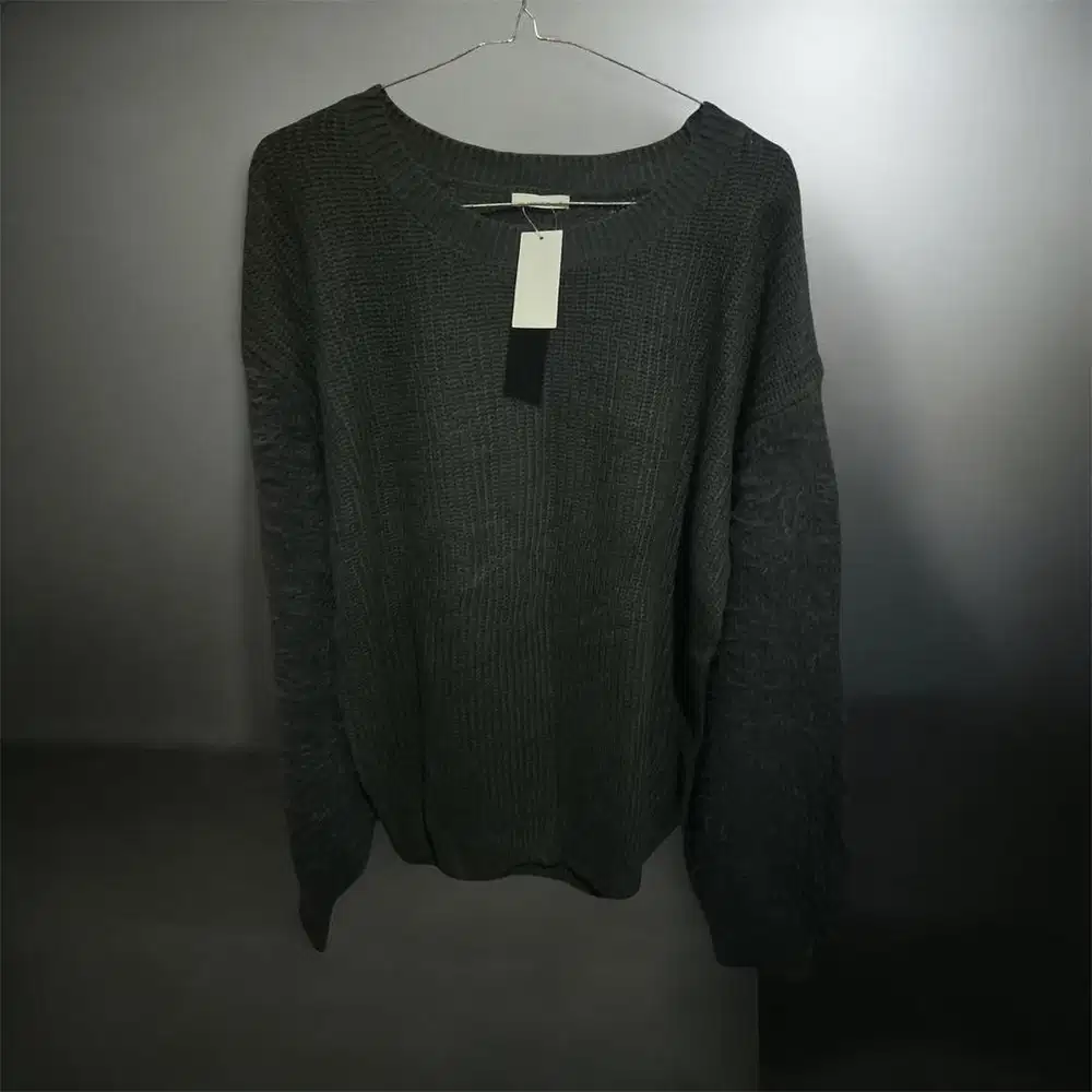 Baju sweater rajut pria