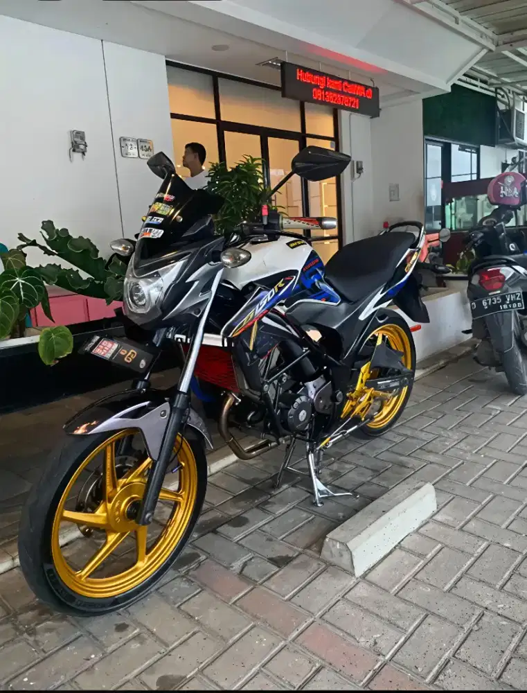 Dijual cb 150r old