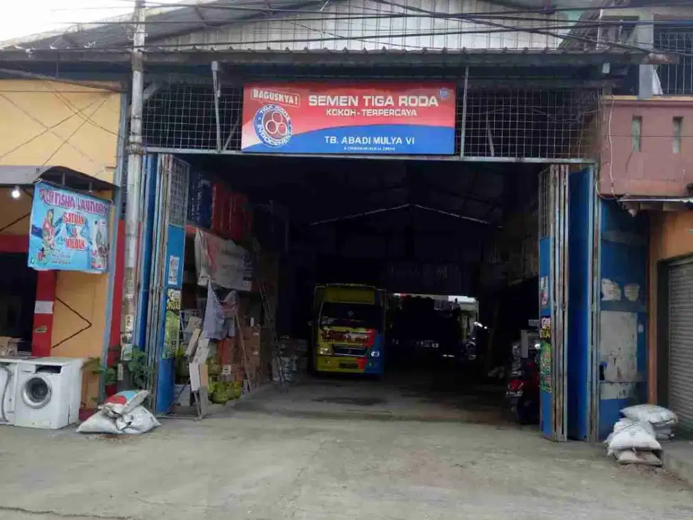 Jual Toko Bangunan plus Rumah dan Gudang Luas ditengah Kota Cimahi