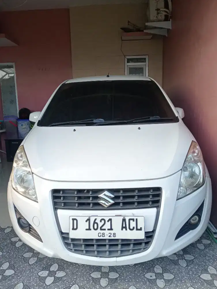 Suzuki Splash 2014 AT