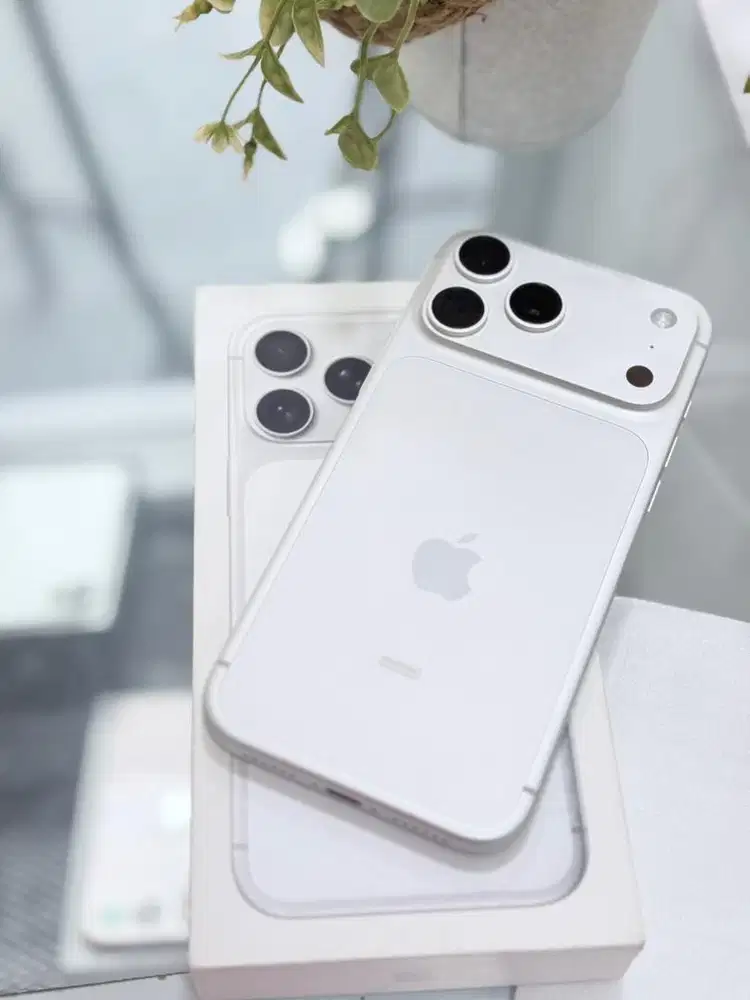 Iphone 17 promax 512gb ibox Garansi panjang