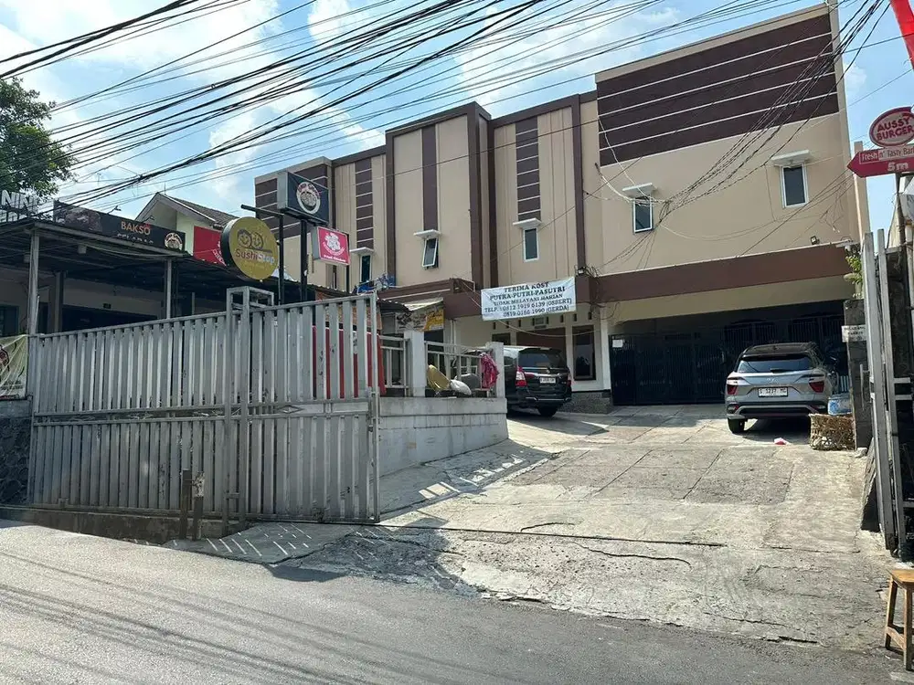 KIOS disewakan seberang kampus UNAS. Sebelah ALFA MIDI