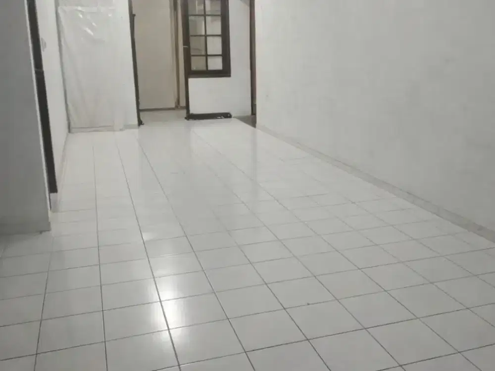 Disewakan Hunian Terawat dan Nyaman Harga Masih Bisa Nego Lokasi Super Strategis di Taman Kopo Indah 2, Bandung