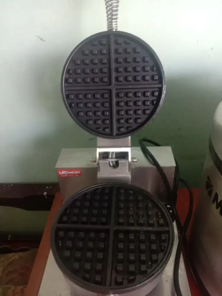 Jual alat tuk bikin kue mrek GETRA.