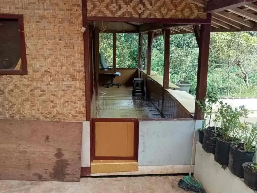 Jual Cepat Saung + Kolam di Banjaran arah Gunung Puntang
LT 168m²
Saung 49m²
Kolam 68m²
Lahan kosong 53m²
Akses motor, terhalang 2 rumah
SHM
Harga 150jt nego mn