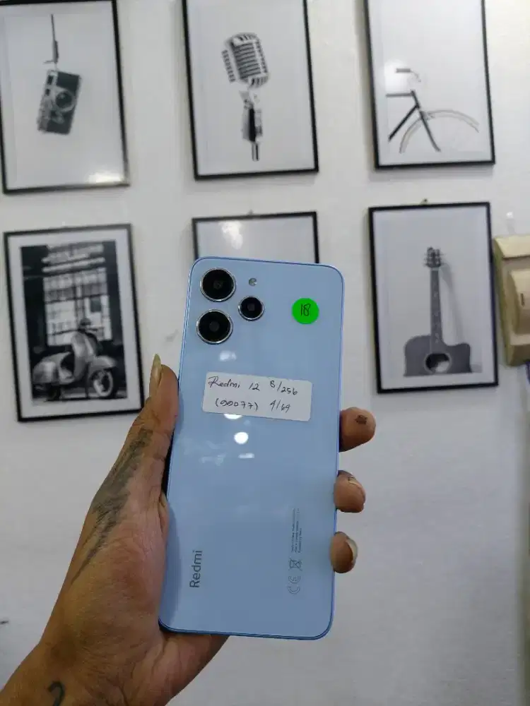 Redmi 12 8/256 Second normal