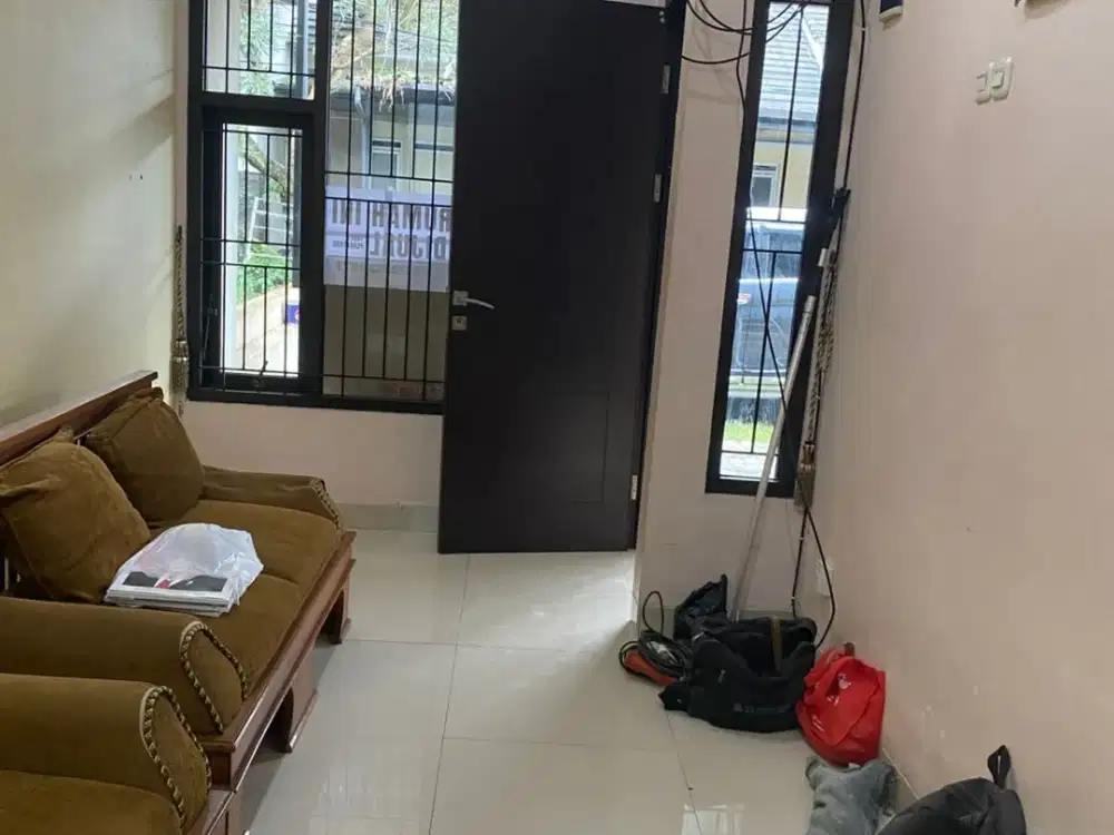 Dijual Segera Hunian Minimalis Modern Super Nyaman Siap Huni Harga Masih Bisa Nego Lokasi Strategis di Jatinangor City Park, Bandung