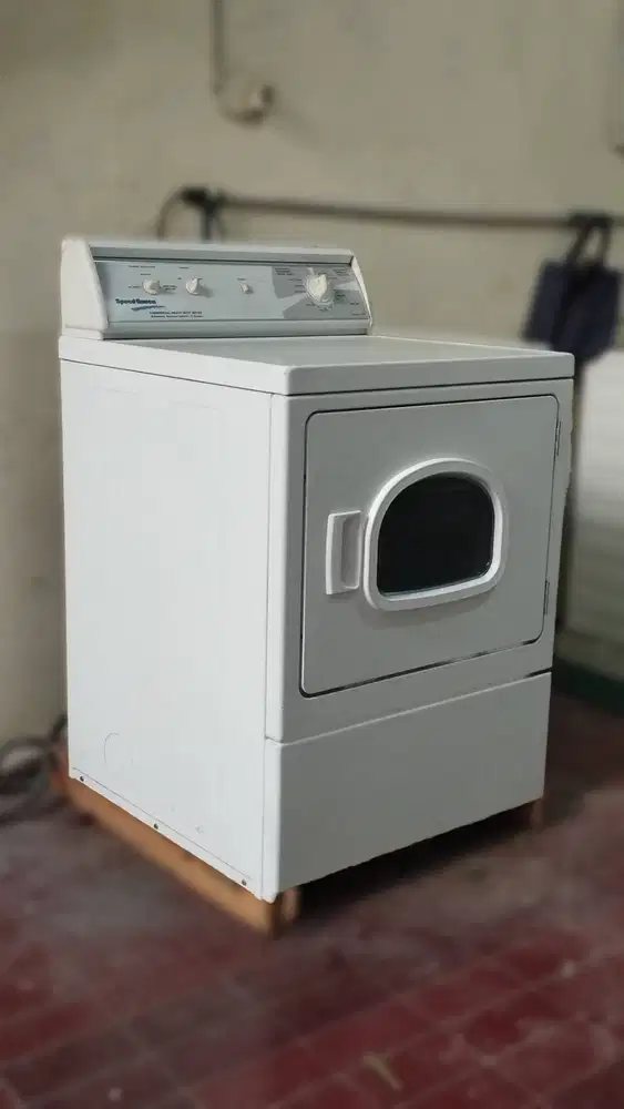 Laundry Dryer Speed Queen 15KG Gas – Kondisi 90% (Pemakaian 6 Bulan)