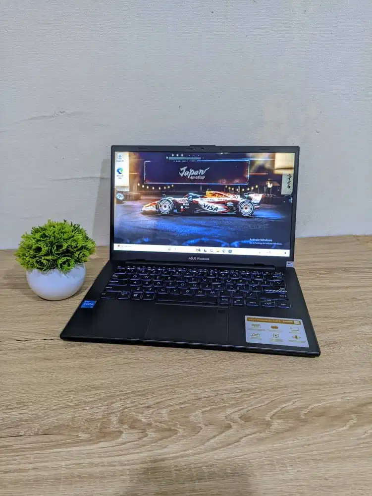 Laptop Asus Vivobook E1404GA Slim & Stylish – Core i3 N305 RAM 8GB