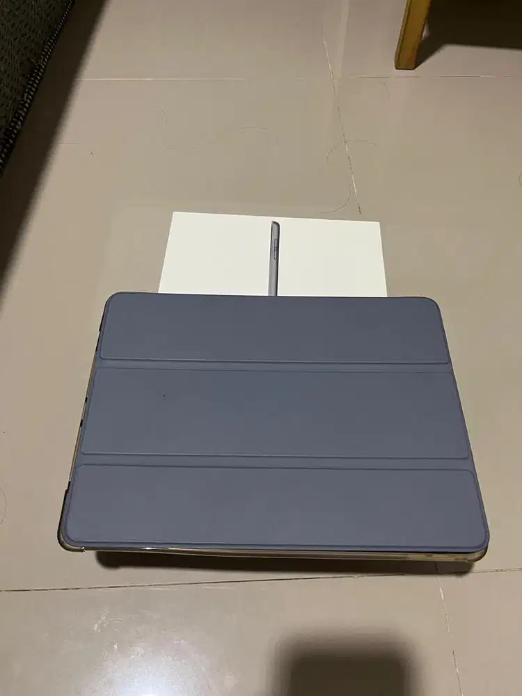 IPAD gen 9 64 giga wifi only garansi ibox