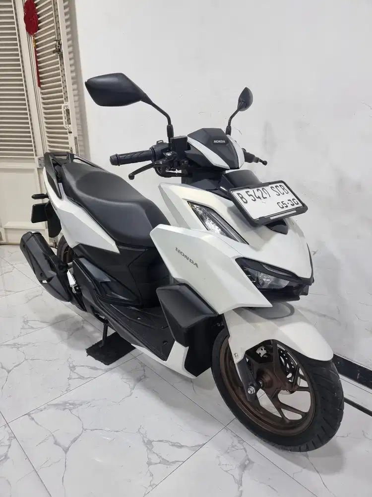 Honda New Vario 160 2025 Bulan 5 Km 8 rb Kredit DP 2 jutaan